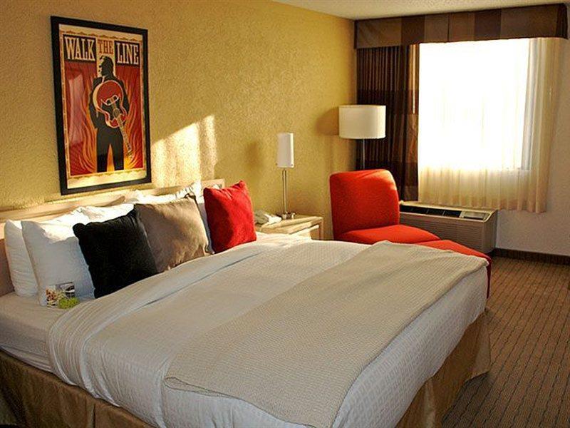 Hilton Garden Inn Los Angeles / Hollywood Ruang foto