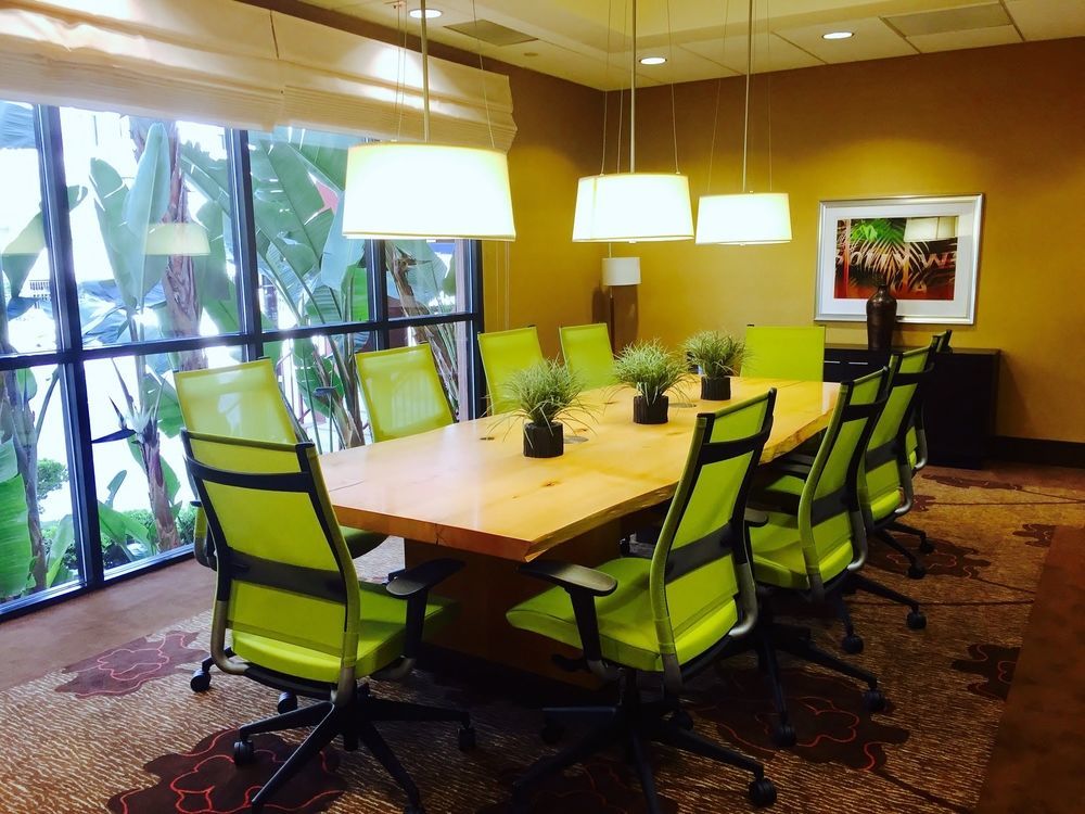 Hilton Garden Inn Los Angeles / Hollywood Bagian luar foto